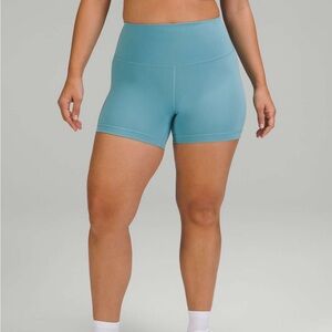 Lululemon Wunder Train Contour Fit High-Rise Short 4"